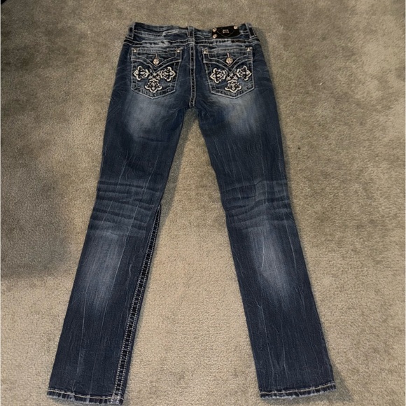 Miss Me jeans in perfect shape no stains or holes! - Picture 3 of 6